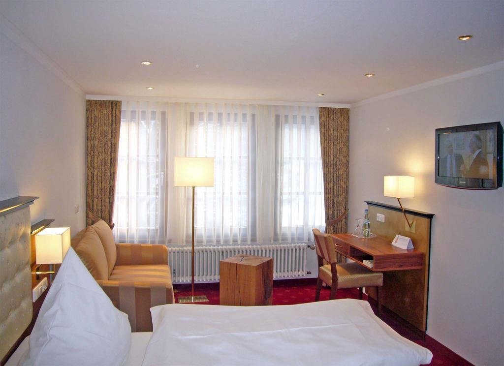 Naturhotel Ruegers Forstgut Mespelbrunn Bagian luar foto